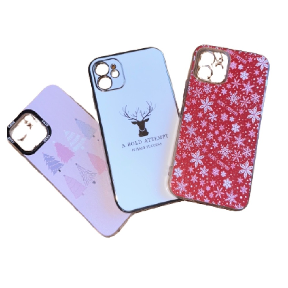 iPhone 12 phone Christmas case bundle.